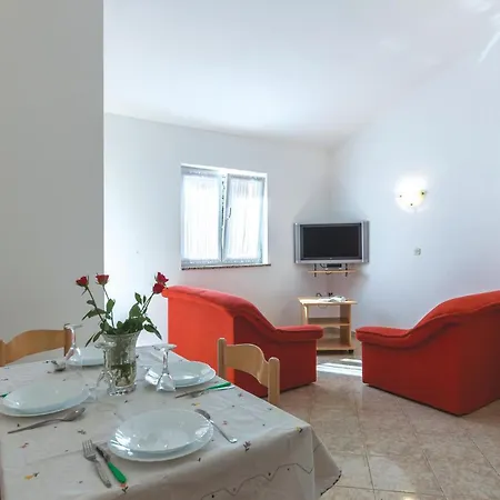 Apartment Rupice I * Pula