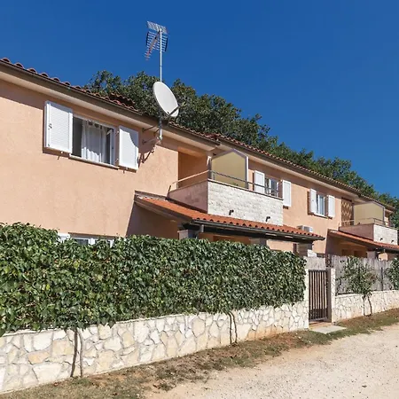 Apartment Rupice I *